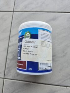 Pintura comex 1 litros color gypso