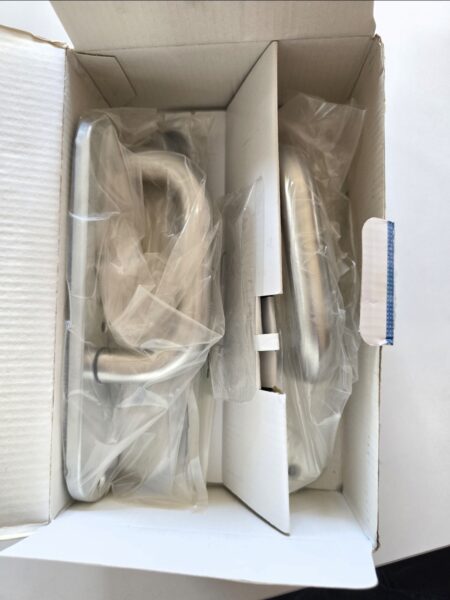 Manija de puerta Assa abloy AISI-304
