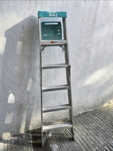 Escalera Scala 1.83m de altura