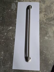 Barra Recta para baño de 106 cms