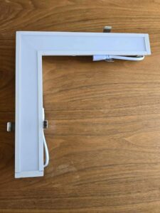 Lampara Illux TL 1516.B30 para empotrar en plafon.